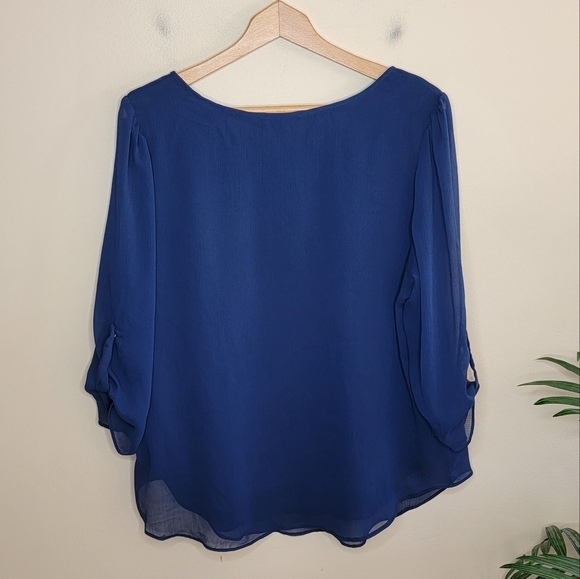 Roz & Ali | Navy Blue Blouse with Sheer 3/4 Sleeves Size 1X - Picture 4 of 5